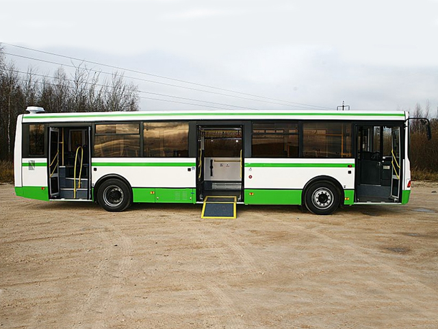 Автобус ЛИАЗ-5293 - фото 4