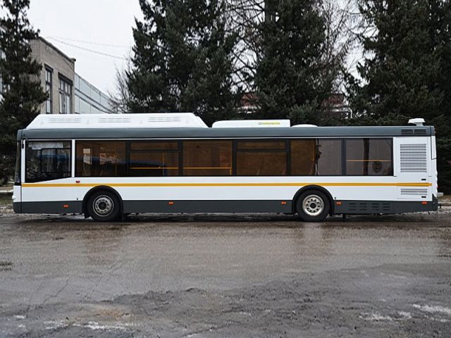 Городской низкопольный автобус ЛИАЗ-529267 (CNG) - фото 4