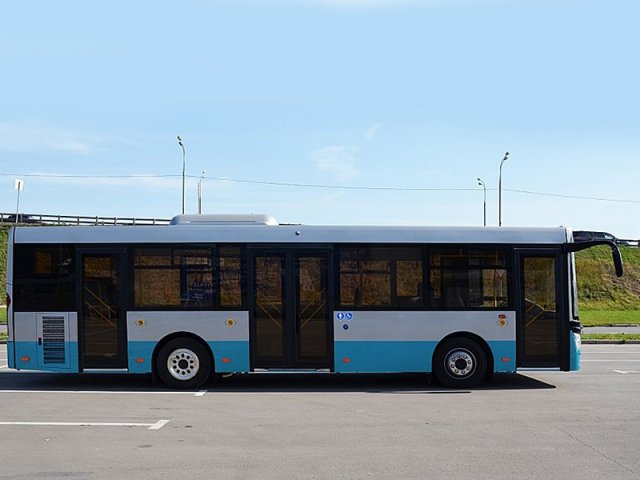 Пригородный низкопольный автобус ЛИАЗ-4292 - фото 2