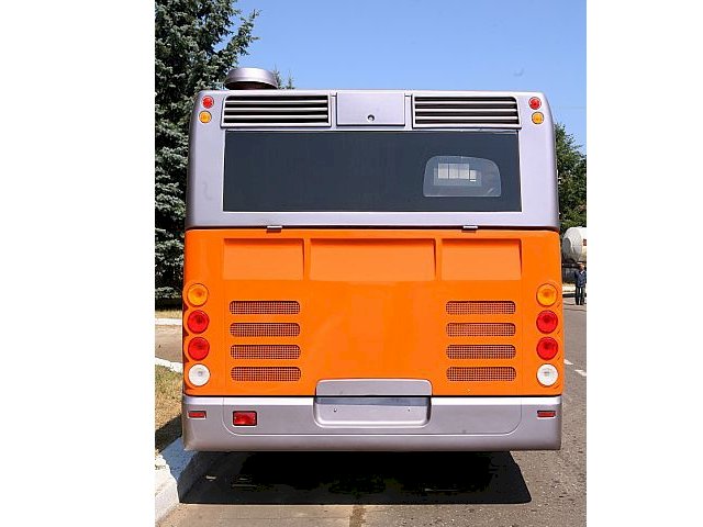 Фото №8: Городской низкопольный автобус ЛИАЗ-621365