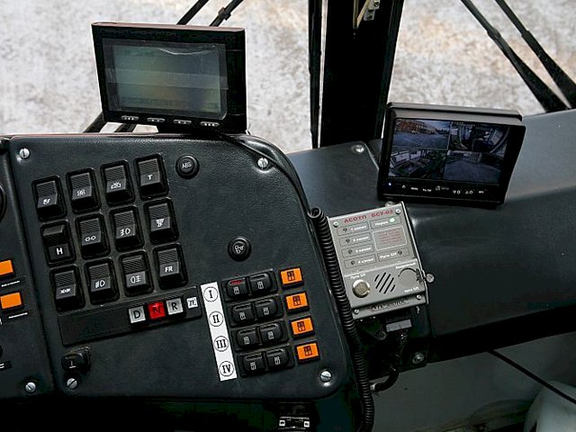Фото №10: Городской низкопольный автобус ЛИАЗ-621371 CNG