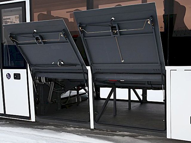 Фото №9: Междугородный автобус ЛИАЗ-Вояж 525110